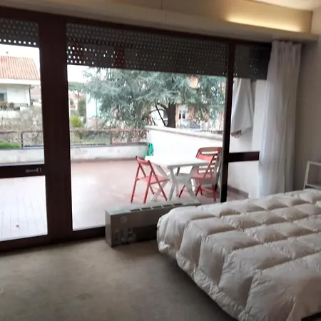 Residenza Von Buehren 里乔内